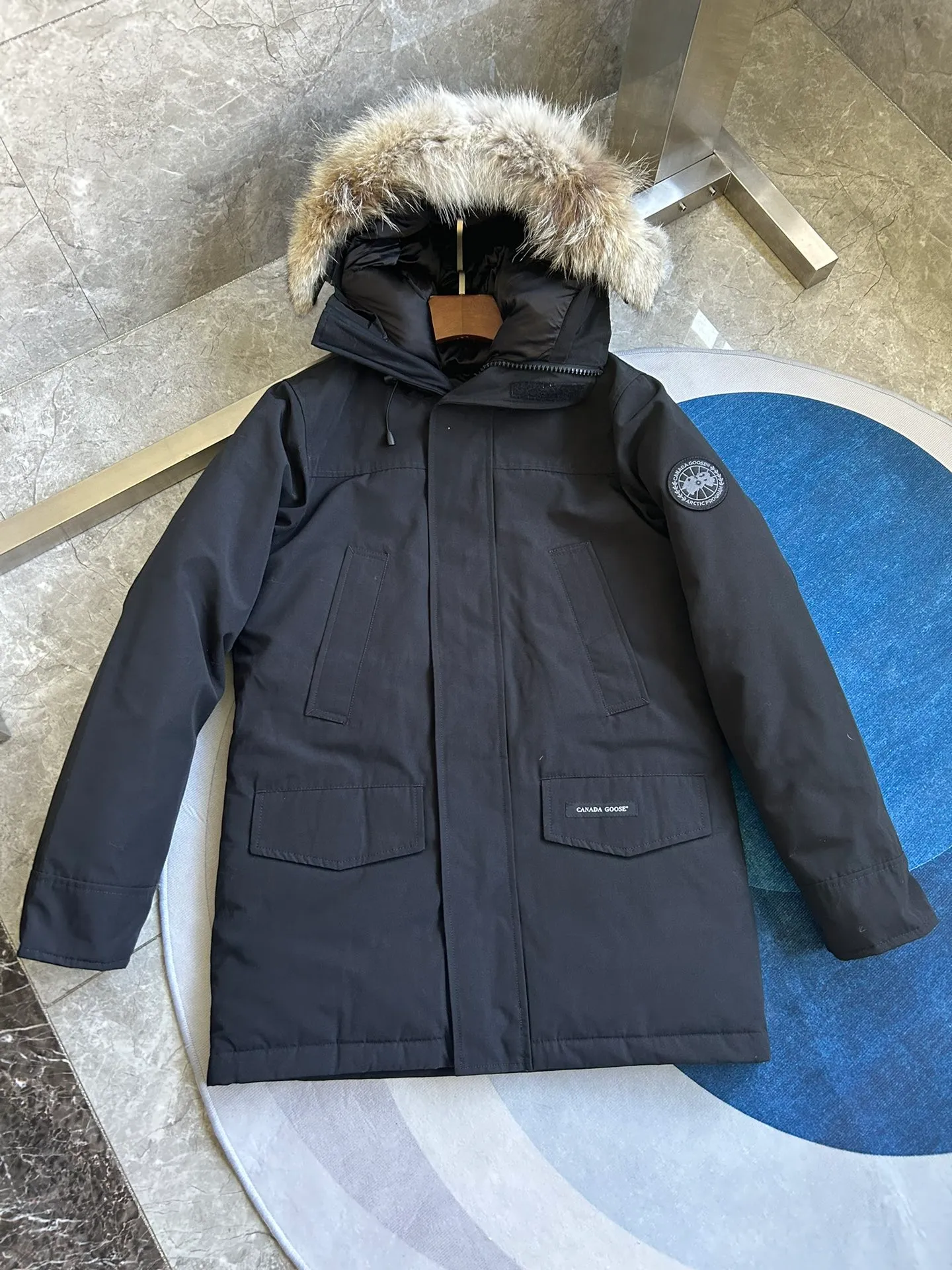 P720 Big Goose 13 Langford men's down jacket. Color (red label) black, dark blue, off-white, gray, gray camouflage. Color (black label) black black label, gray black label. Size: S. M. L. XL. XXL.